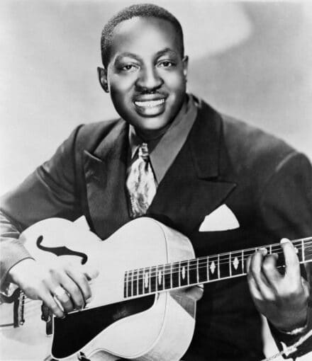 Big Bill Broonzy - King of the fingerstyle blues guitar